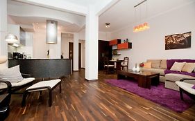 Downtown Apartment